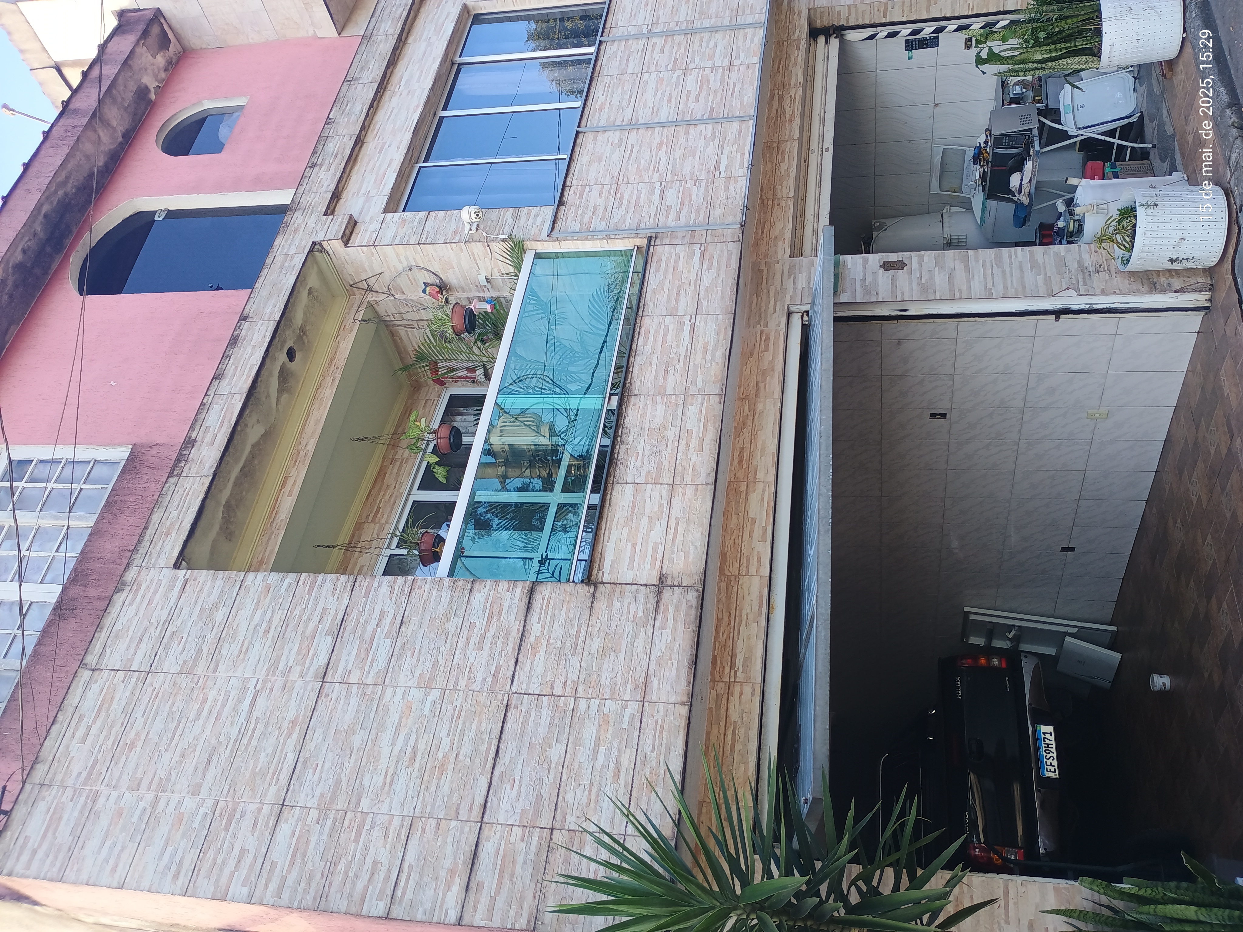 Casa à venda com 3 quartos, 84m² - Foto 1