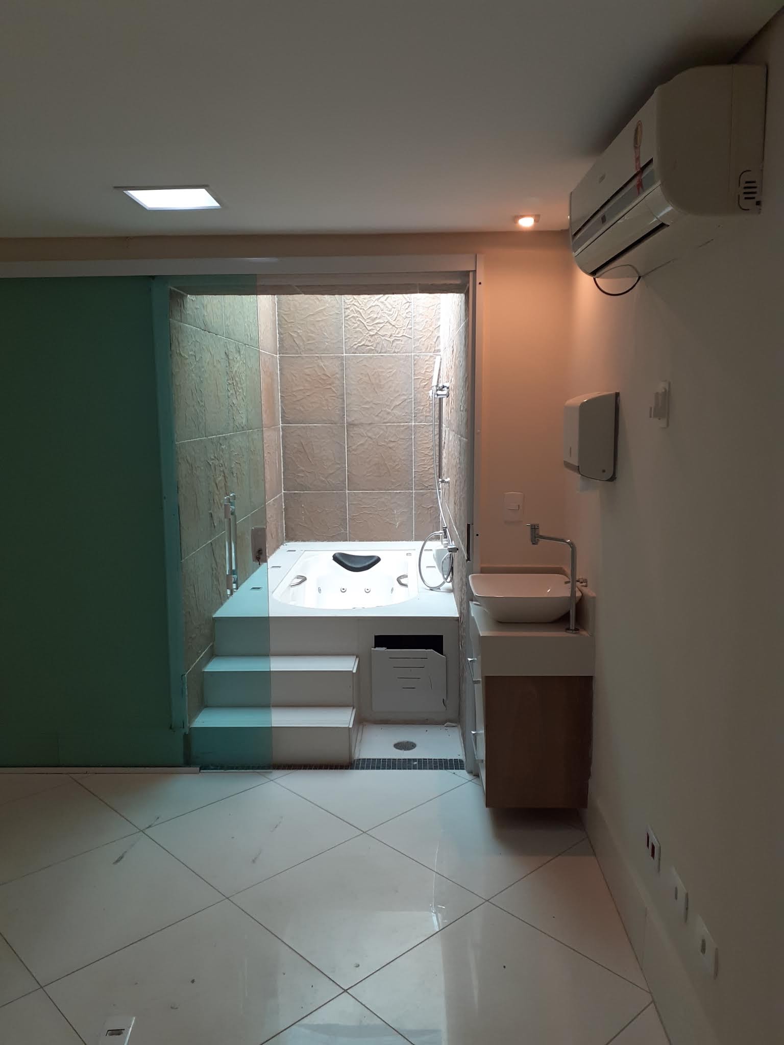 Loja-Salão para alugar, 140m² - Foto 17