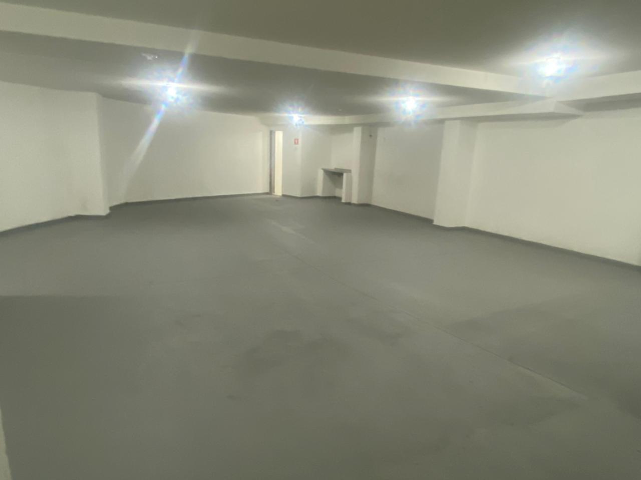 Loja-Salão para alugar, 200m² - Foto 2