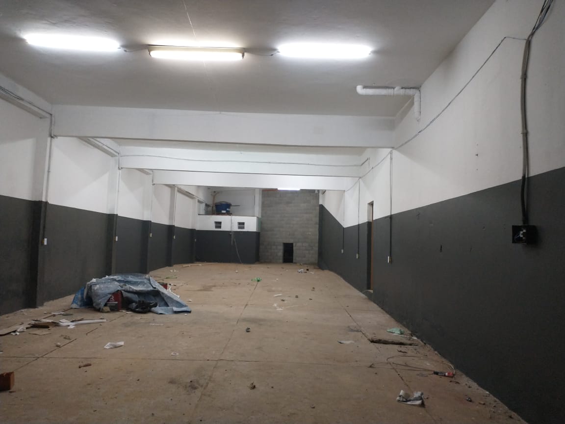 Depósito-Galpão-Armazém para alugar, 300m² - Foto 3