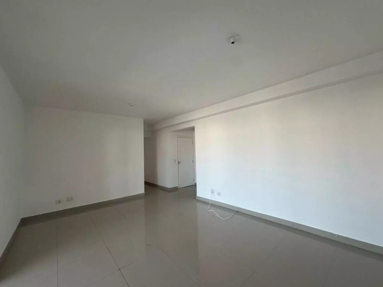 Apartamento para alugar com 3 quartos, 132m² - Foto 10