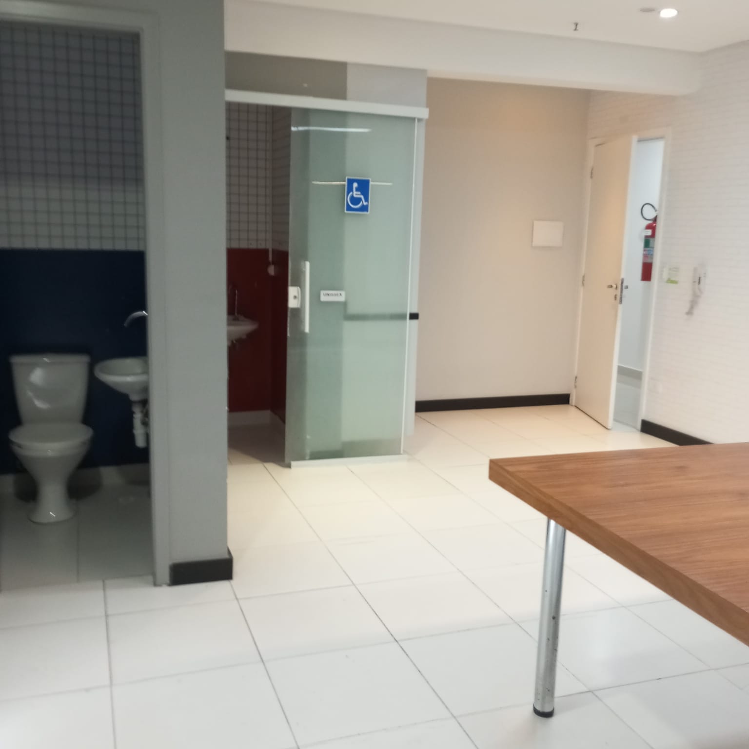 Conjunto Comercial-Sala para alugar, 67m² - Foto 2