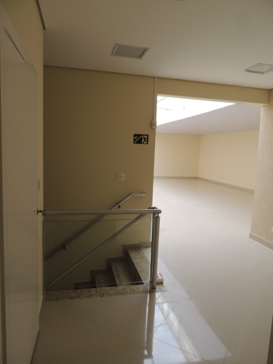 Depósito-Galpão-Armazém para alugar, 601m² - Foto 6