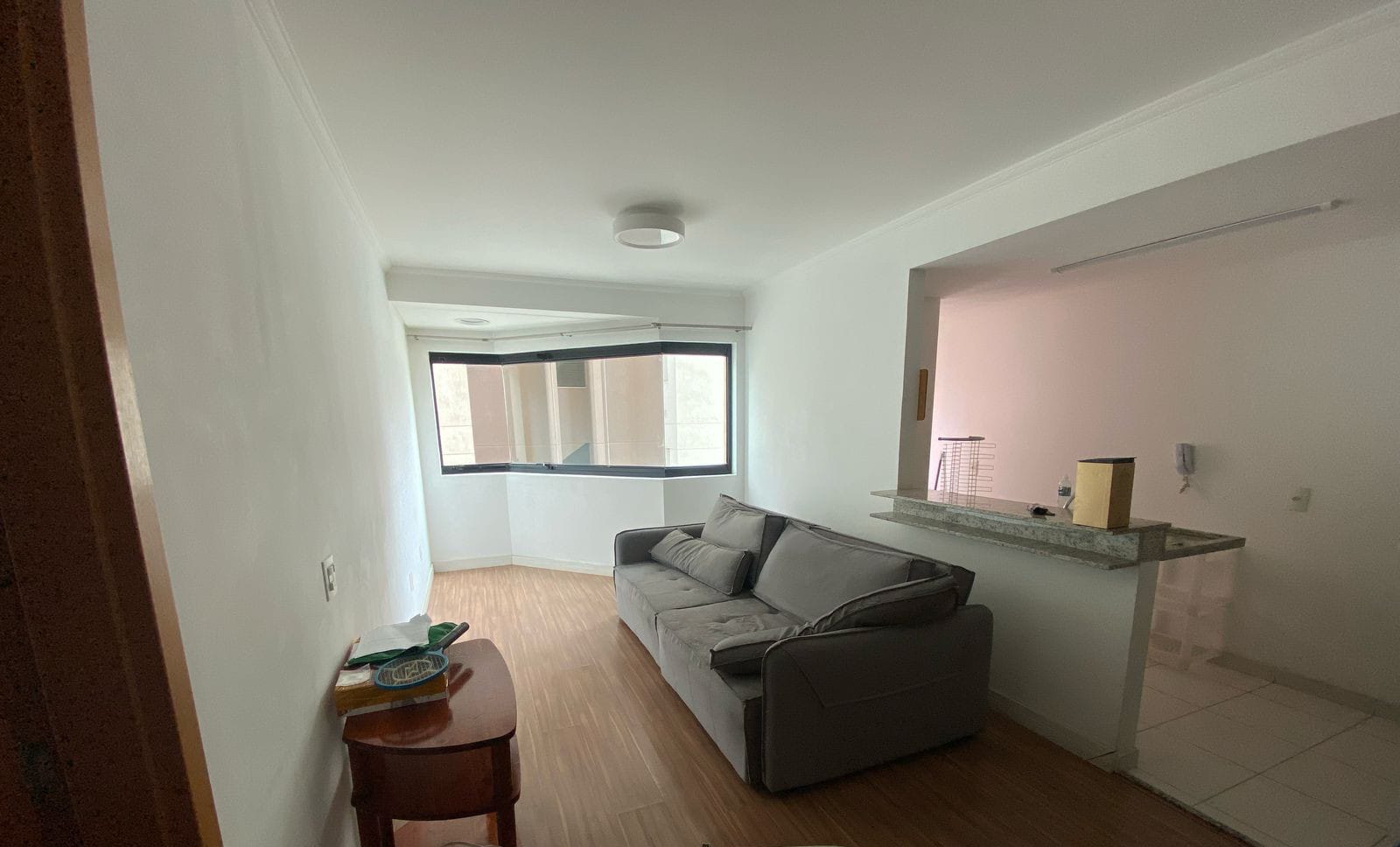 Apartamento para alugar com 1 quarto, 50m² - Foto 2