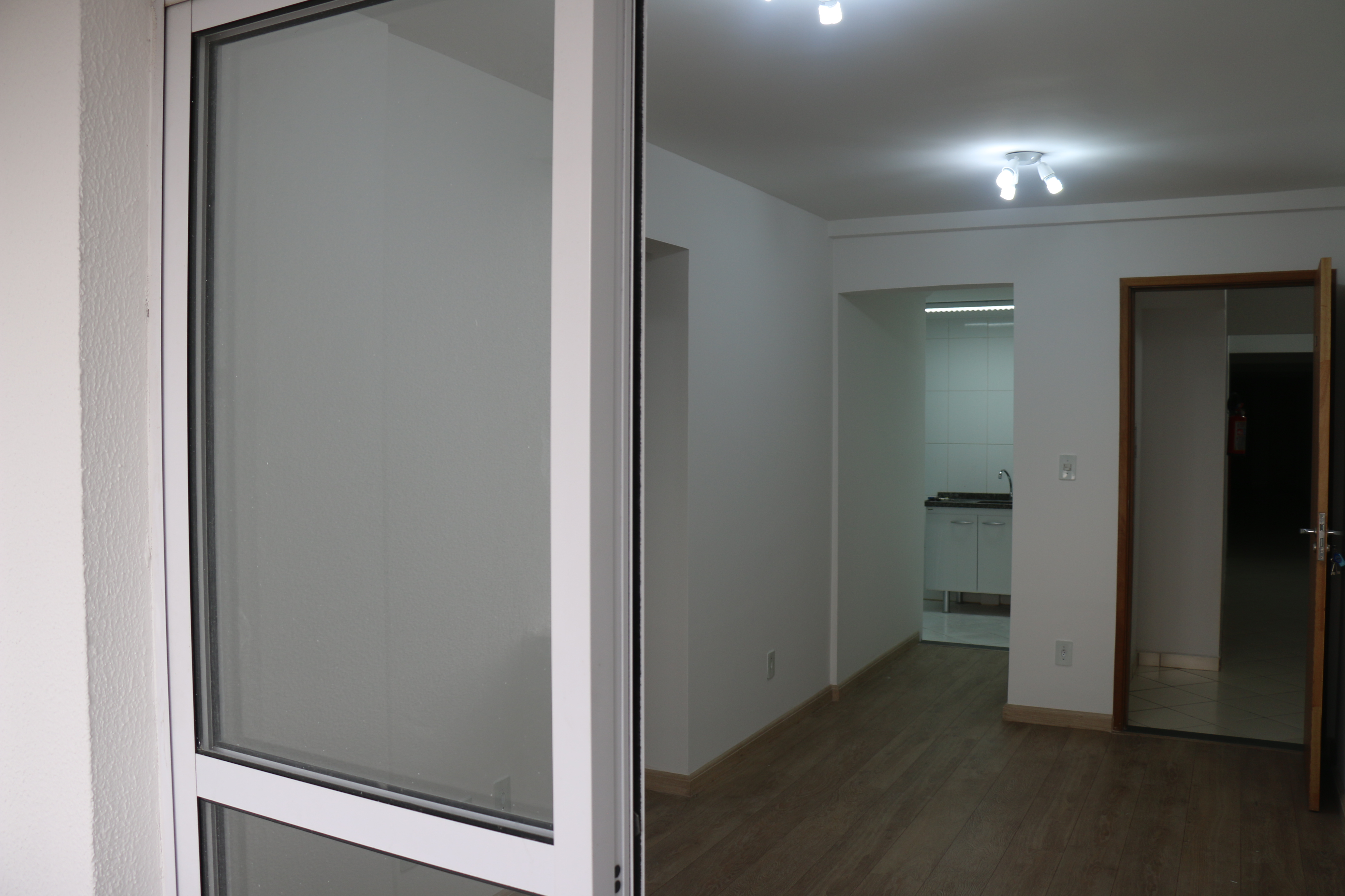 Conjunto Comercial-Sala para alugar, 95m² - Foto 1