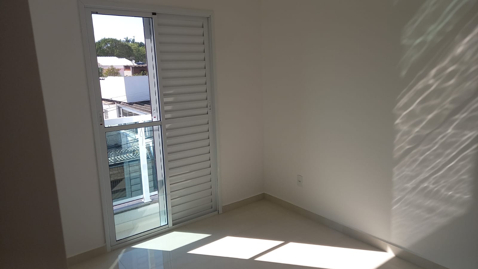 Apartamento à venda com 2 quartos, 100m² - Foto 5
