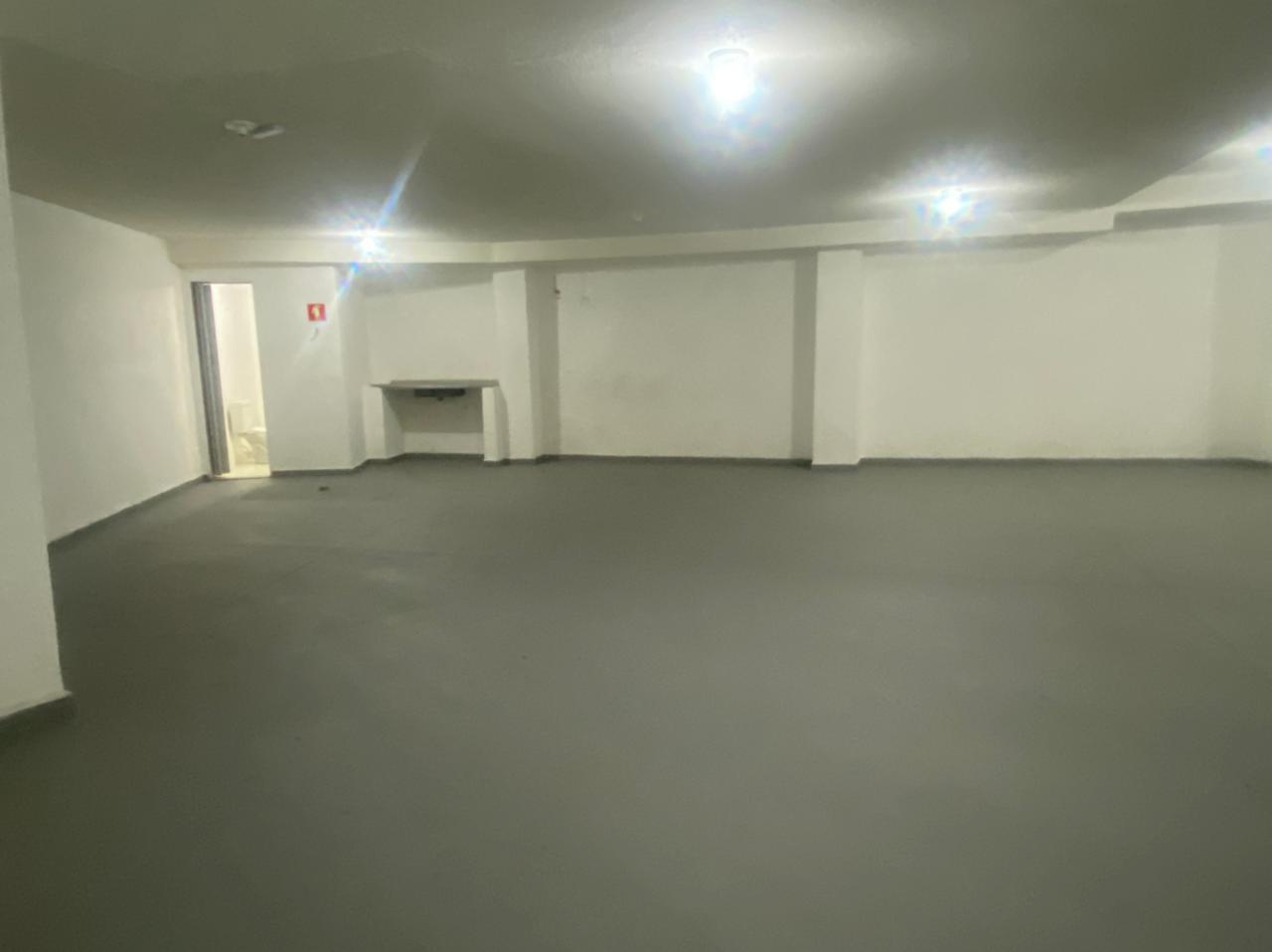 Loja-Salão para alugar, 200m² - Foto 1