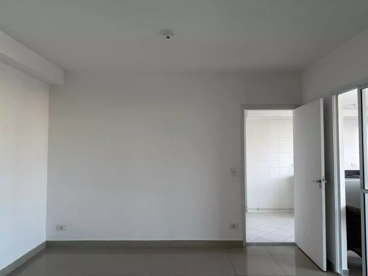 Apartamento para alugar com 3 quartos, 132m² - Foto 7