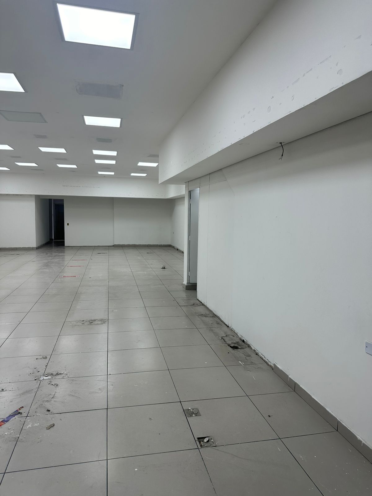 Loja-Salão para alugar, 300m² - Foto 15