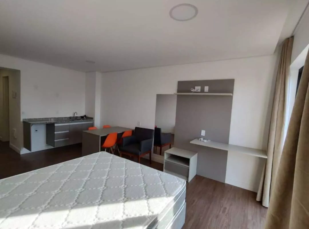 Apartamento para alugar com 1 quarto, 33m² - Foto 18