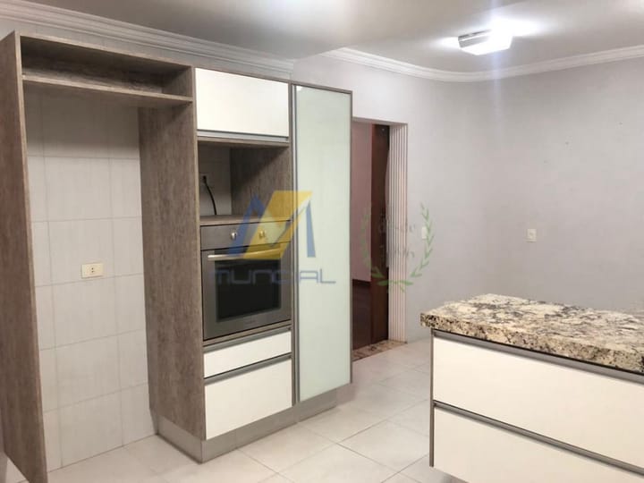 Casa à venda com 3 quartos, 350m² - Foto 16