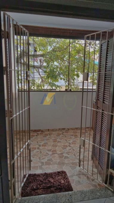 Casa à venda com 3 quartos, 168m² - Foto 7