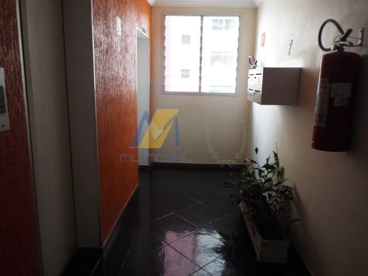 Apartamento à venda com 3 quartos, 69m² - Foto 2