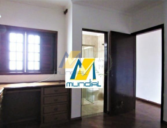 Casa à venda com 4 quartos, 252m² - Foto 11