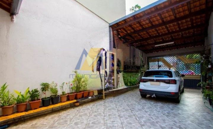 Casa à venda com 4 quartos, 300m² - Foto 11