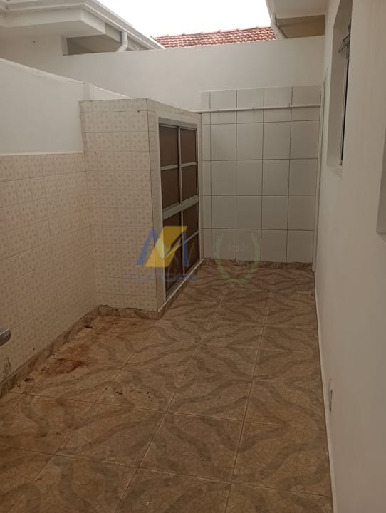 Apartamento para alugar com 2 quartos, 65m² - Foto 7