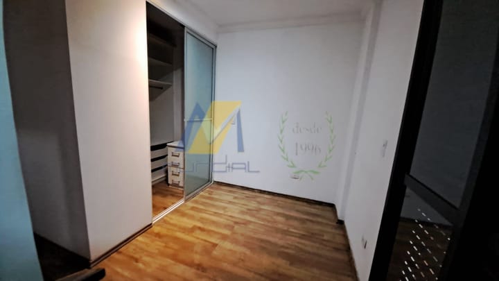 Apartamento à venda com 3 quartos, 99m² - Foto 11