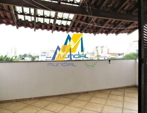 Casa à venda com 4 quartos, 252m² - Foto 16