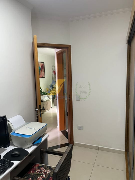 Apartamento à venda com 2 quartos, 42m² - Foto 18