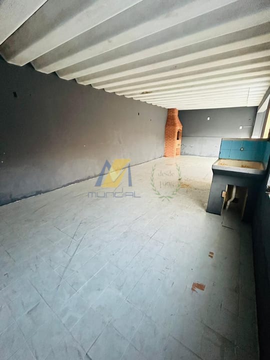 Casa para alugar com 3 quartos, 185m² - Foto 23