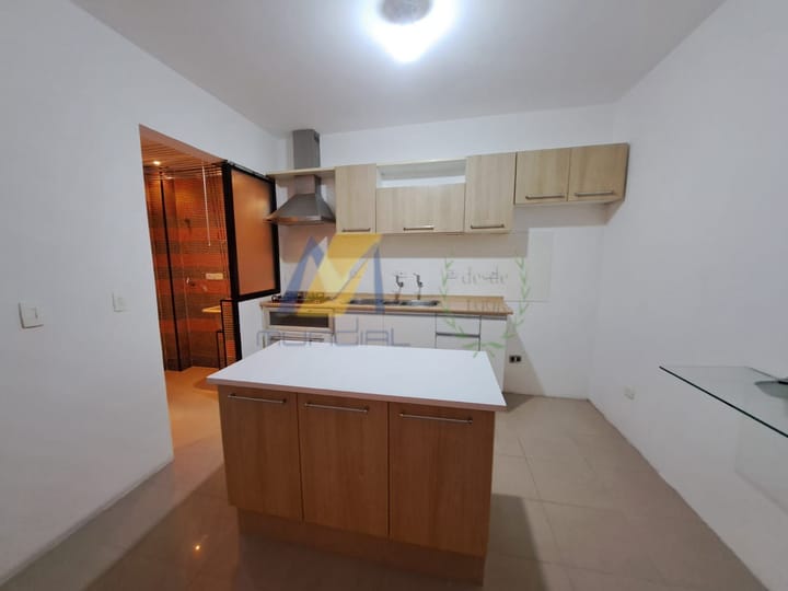 Apartamento à venda com 3 quartos, 99m² - Foto 15