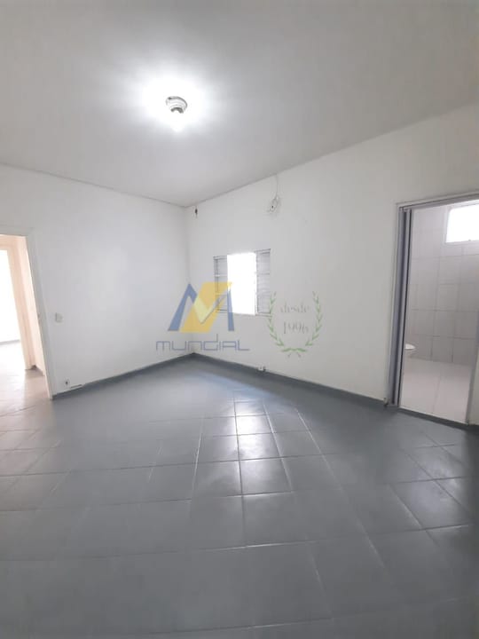 Casa para alugar com 3 quartos, 90m² - Foto 16