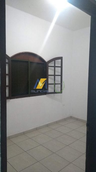 Casa à venda com 3 quartos, 162m² - Foto 7