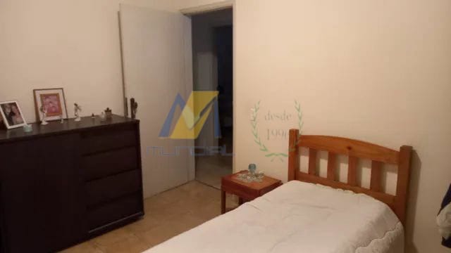 Casa à venda com 3 quartos, 220m² - Foto 11