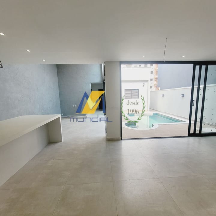 Casa à venda com 4 quartos, 234m² - Foto 12