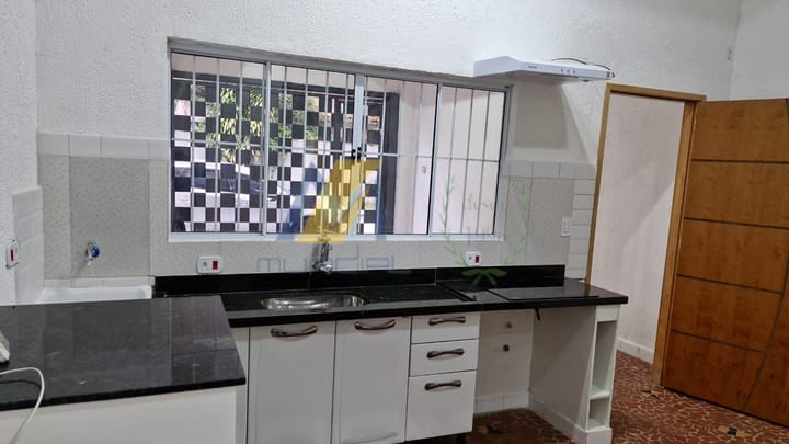 Casa para alugar com 2 quartos, 94m² - Foto 6