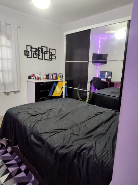 Casa à venda com 3 quartos, 202m² - Foto 16