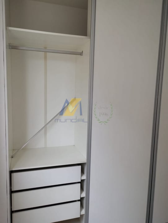 Apartamento à venda com 3 quartos, 60m² - Foto 47