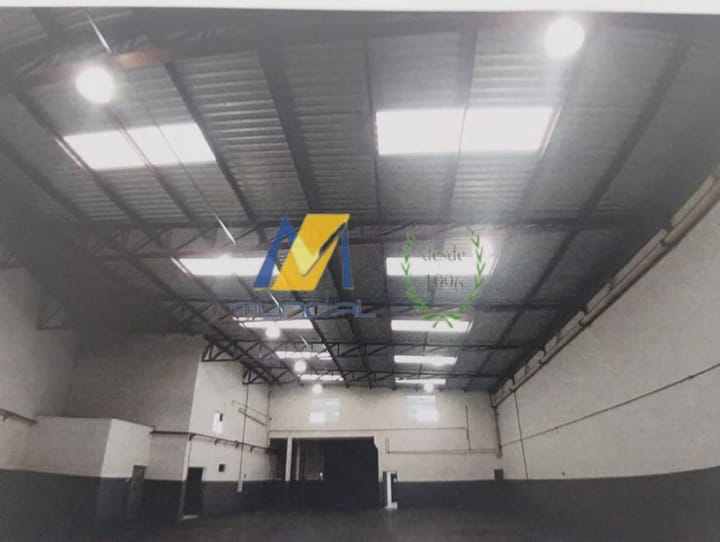 Depósito-Galpão-Armazém para alugar, 1033m² - Foto 11