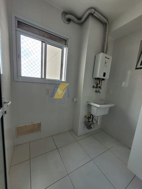 Apartamento para alugar com 3 quartos, 76m² - Foto 6