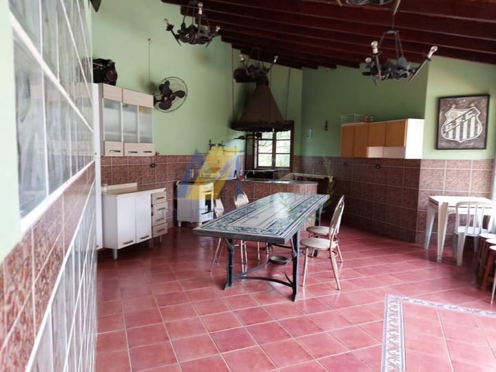 Fazenda para alugar com 5 quartos, 2900m² - Foto 14