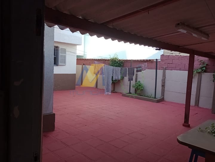 Casa à venda com 3 quartos, 175m² - Foto 12