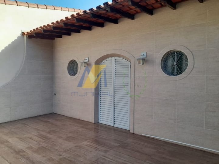 Casa à venda com 2 quartos, 150m² - Foto 7