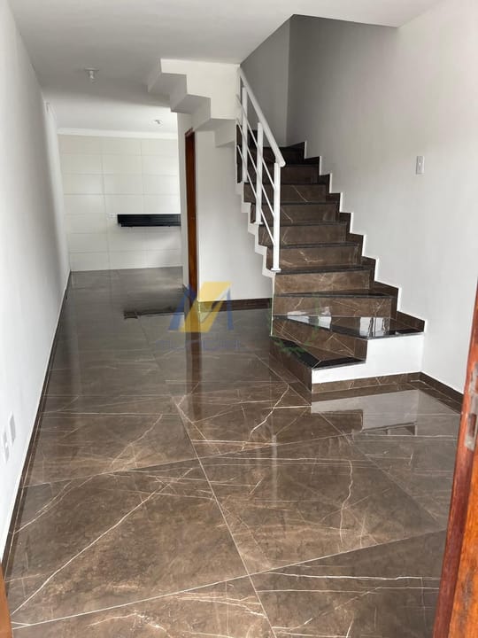 Casa à venda com 2 quartos, 80m² - Foto 5