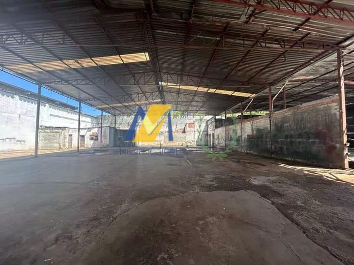 Depósito-Galpão-Armazém para alugar, 1714m² - Foto 7