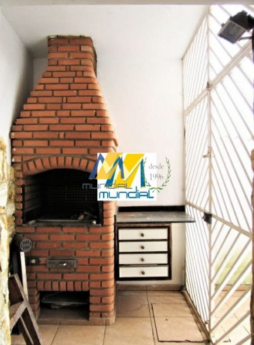 Casa à venda com 4 quartos, 252m² - Foto 29