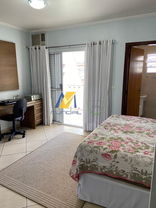 Casa à venda com 3 quartos, 166m² - Foto 7