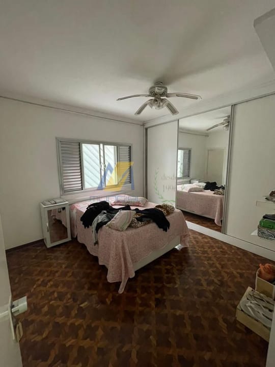 Casa à venda com 4 quartos, 300m² - Foto 9