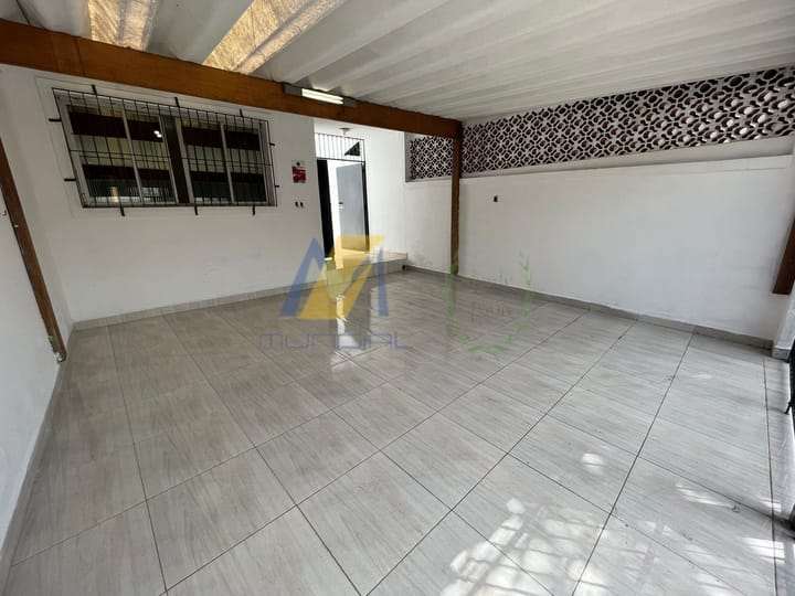 Casa para alugar com 3 quartos, 147m² - Foto 20