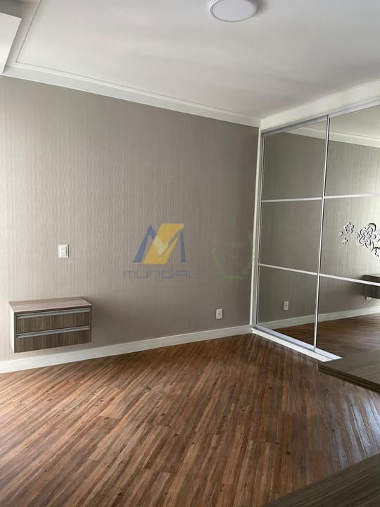 Apartamento à venda com 3 quartos, 111m² - Foto 12