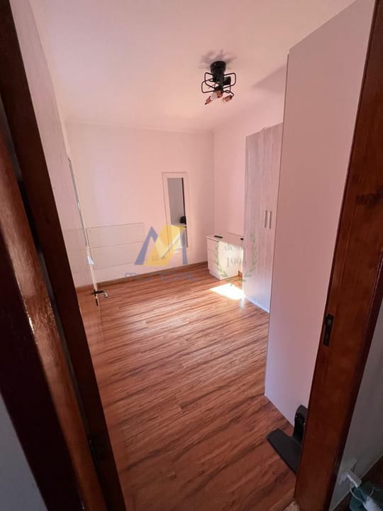 Apartamento à venda com 3 quartos, 97m² - Foto 12