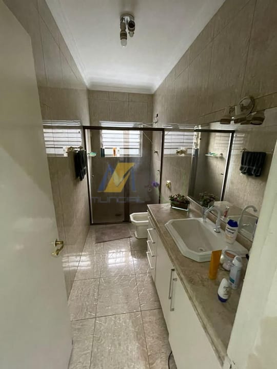 Casa à venda com 4 quartos, 300m² - Foto 10