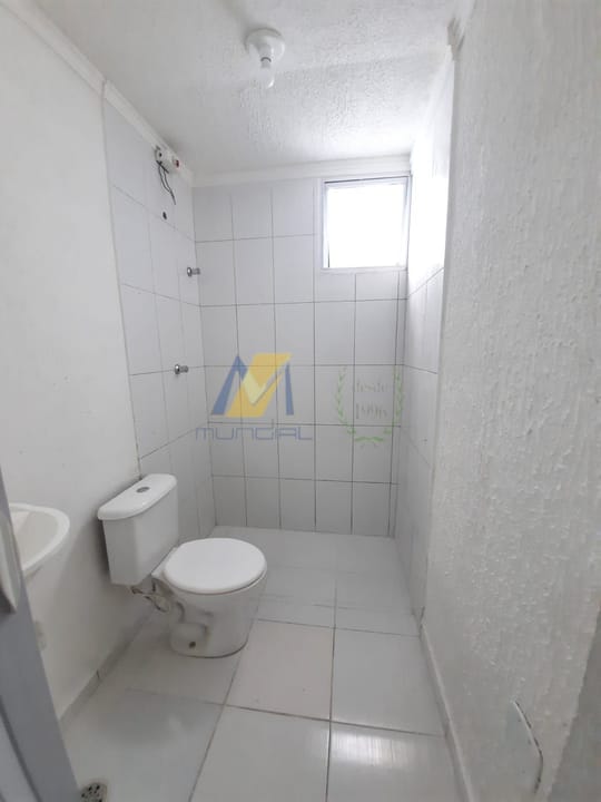 Casa para alugar com 3 quartos, 90m² - Foto 17