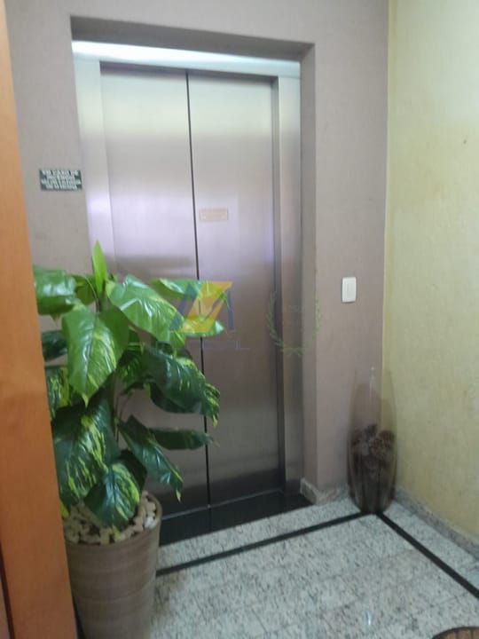 Apartamento para alugar com 3 quartos, 139m² - Foto 18