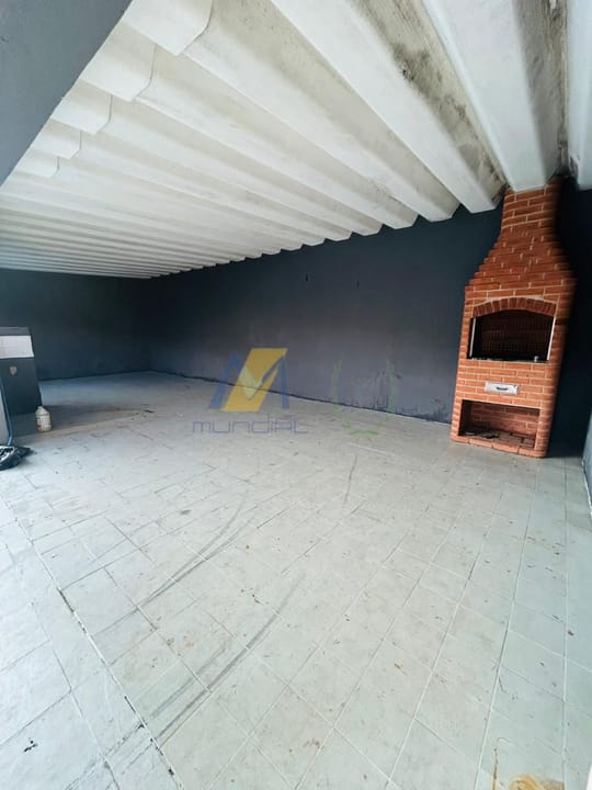 Casa para alugar com 3 quartos, 185m² - Foto 24