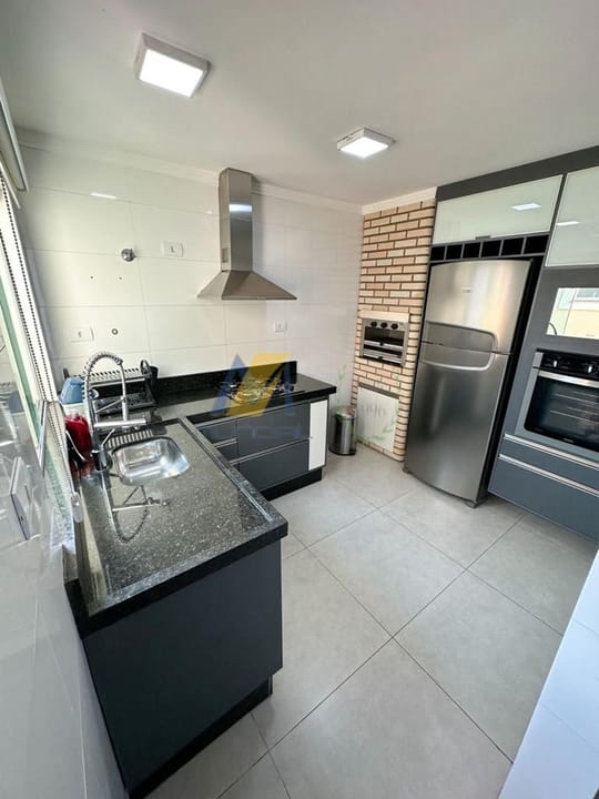 Apartamento à venda com 3 quartos, 150m² - Foto 18